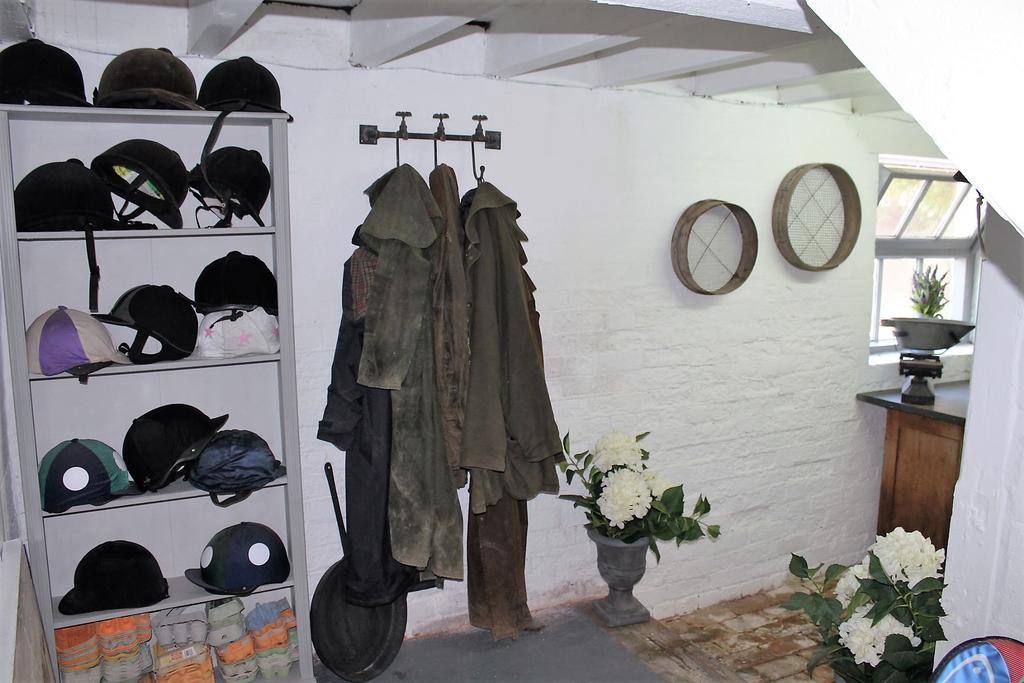 Spurstow The Jockey Room Hideaway מראה חיצוני תמונה